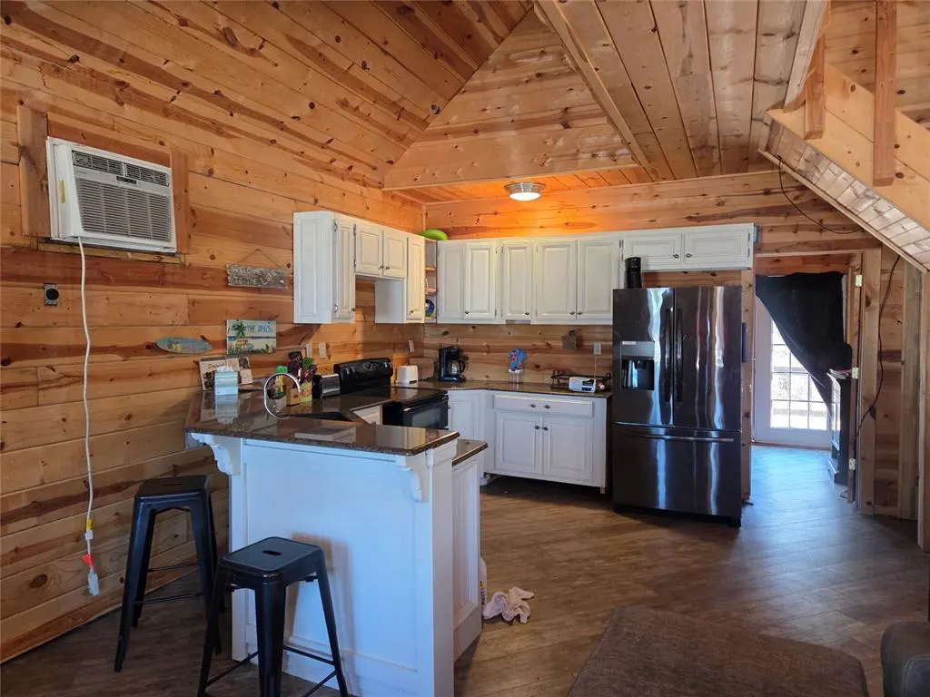 Photo 6 — 159 Sterling Loop Road, Sulphur, OK 73086