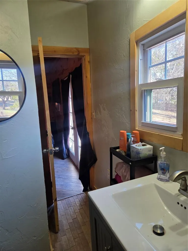 Photo 15 — 159 Sterling Loop Road, Sulphur, OK 73086