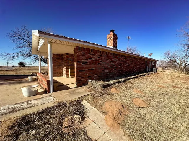 Photo 4 — 40001 Us Highway 281 Highway, Apache, OK 73006