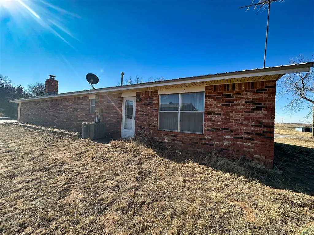 Photo 6 — 40001 Us Highway 281 Highway, Apache, OK 73006