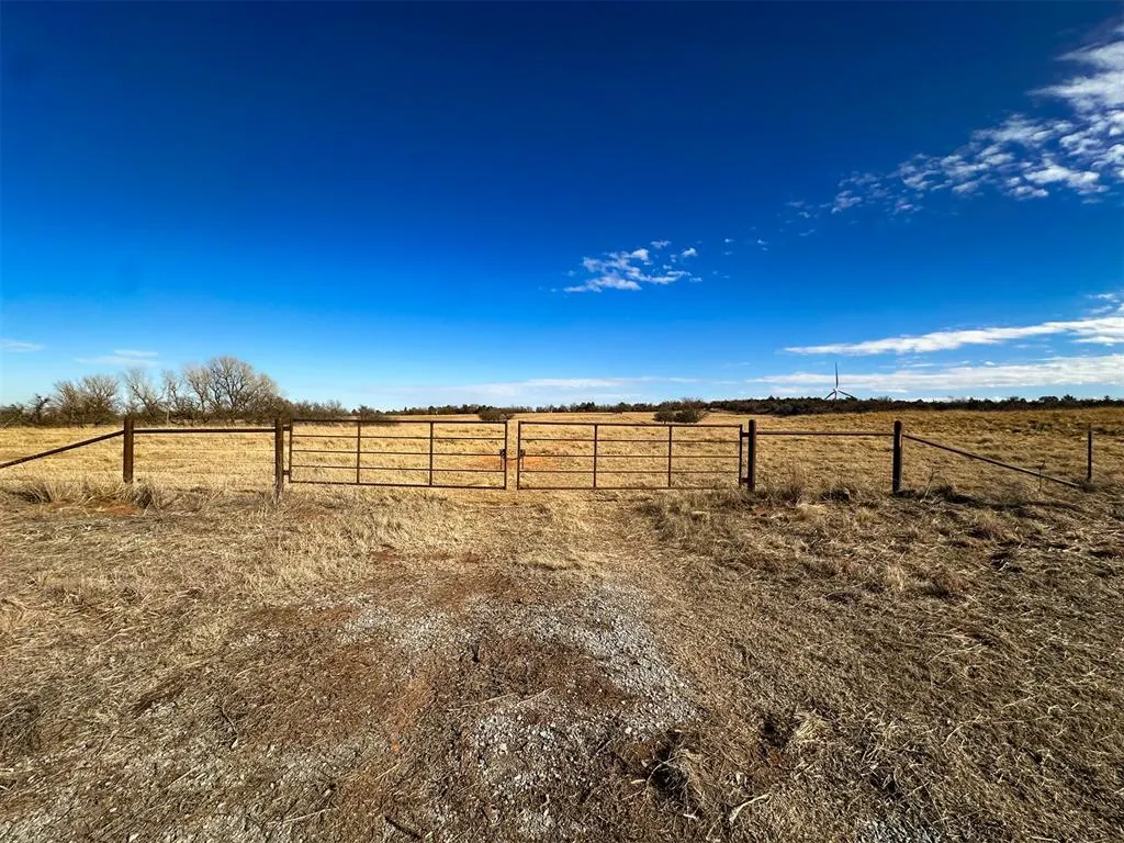 Photo 30 — 40001 Us Highway 281 Highway, Apache, OK 73006