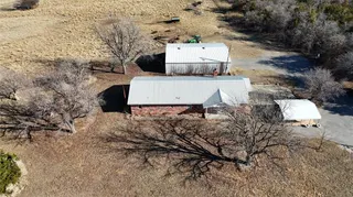 Sold home at 40001 Us Highway 281 Highway
