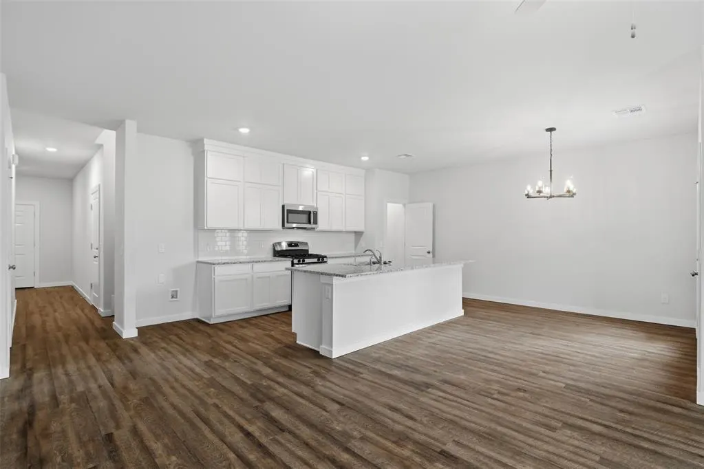 Photo 7 — 861 Stella Trail, Guthrie, OK 73044