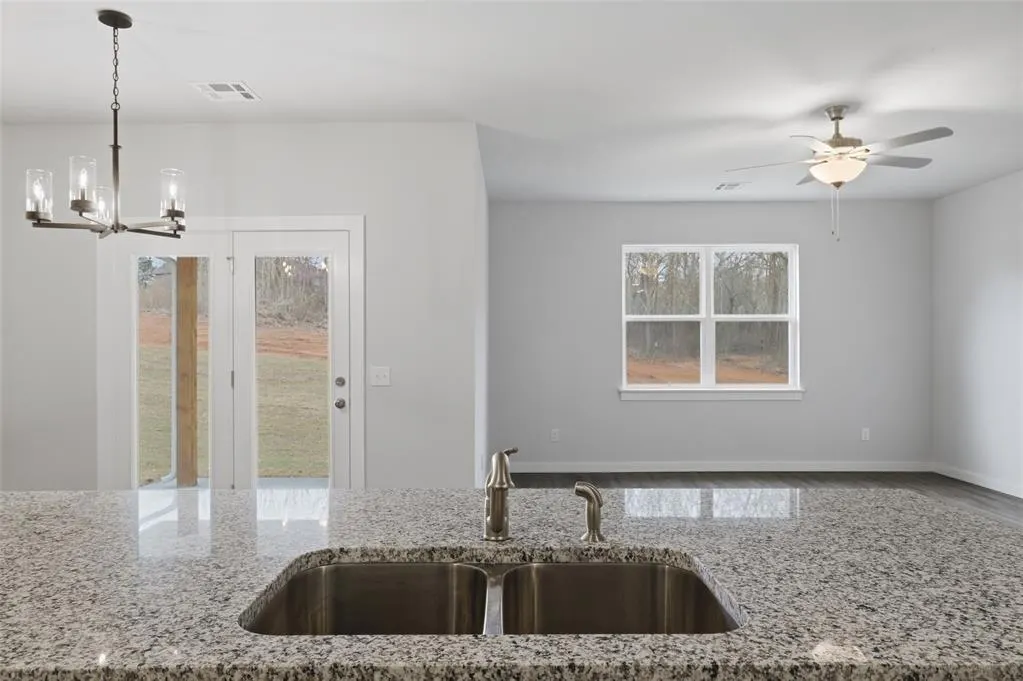 Photo 14 — 861 Stella Trail, Guthrie, OK 73044