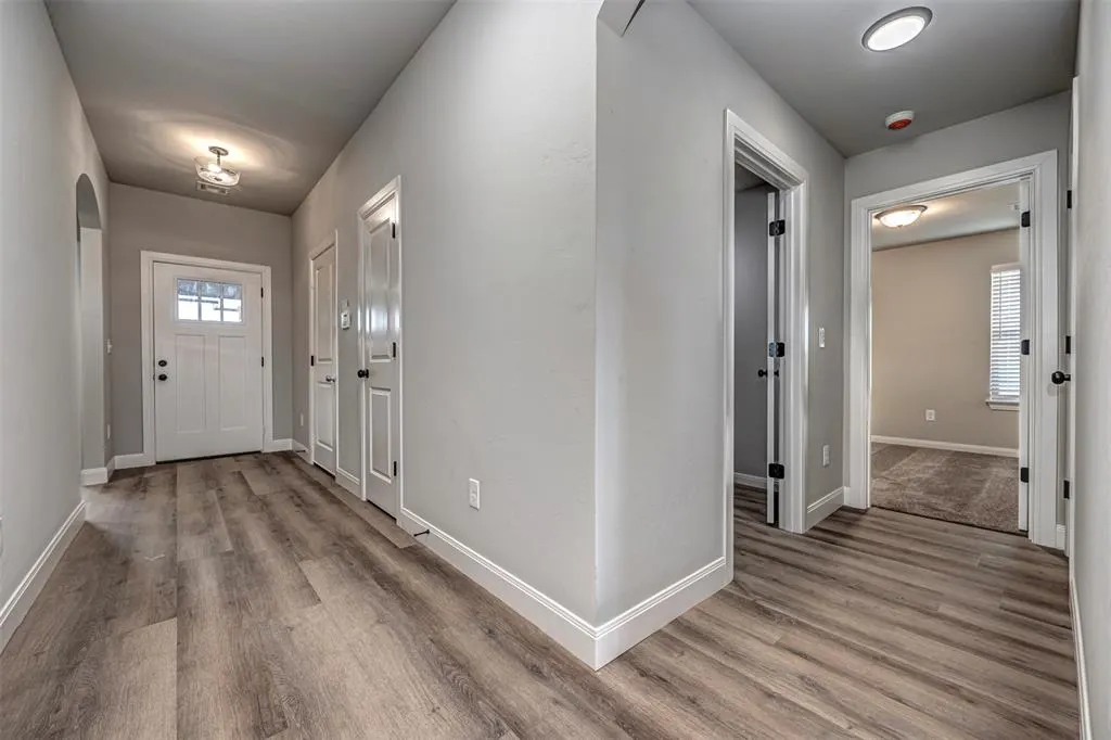 Photo 7 — 10637 SW 18 Street, Yukon, OK 73099