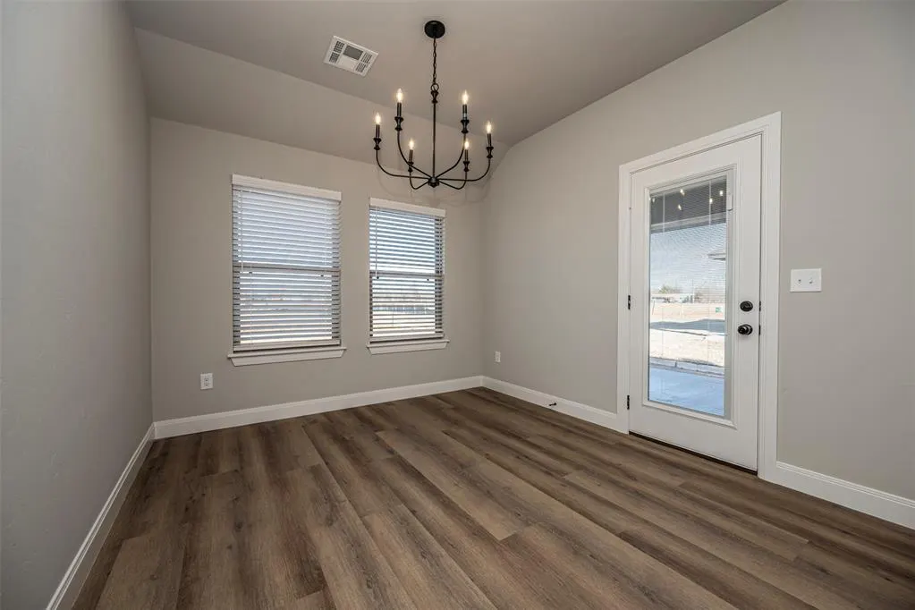 Photo 15 — 10637 SW 18 Street, Yukon, OK 73099