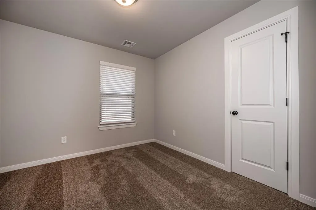 Photo 20 — 10637 SW 18 Street, Yukon, OK 73099