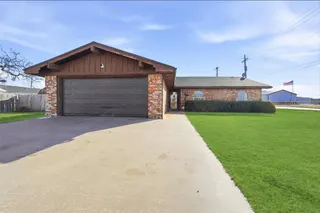 Sold home at 405 W Adams Street