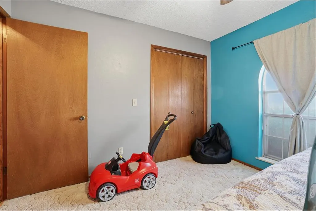 Photo 22 — 405 W Adams Street, Mangum, OK 73554