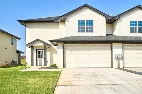 Photo 3 — 617 Abadan Drive A, Edmond, OK 73003