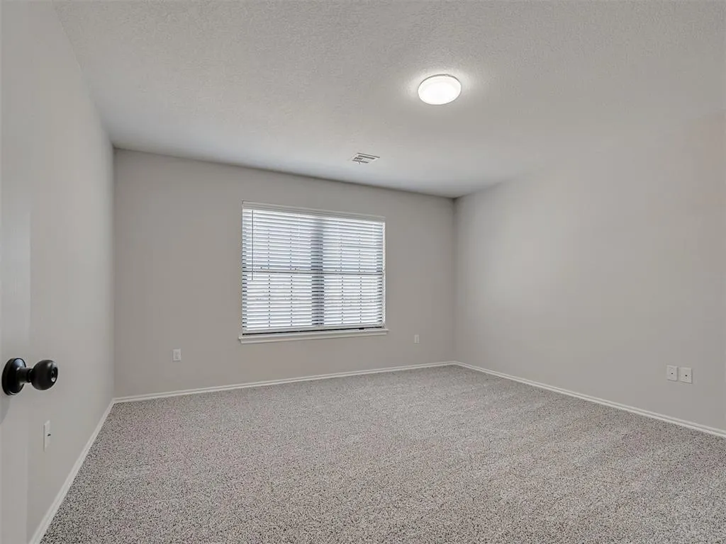 Photo 38 — 3004 Twin Lake Drive, Moore, OK 73165