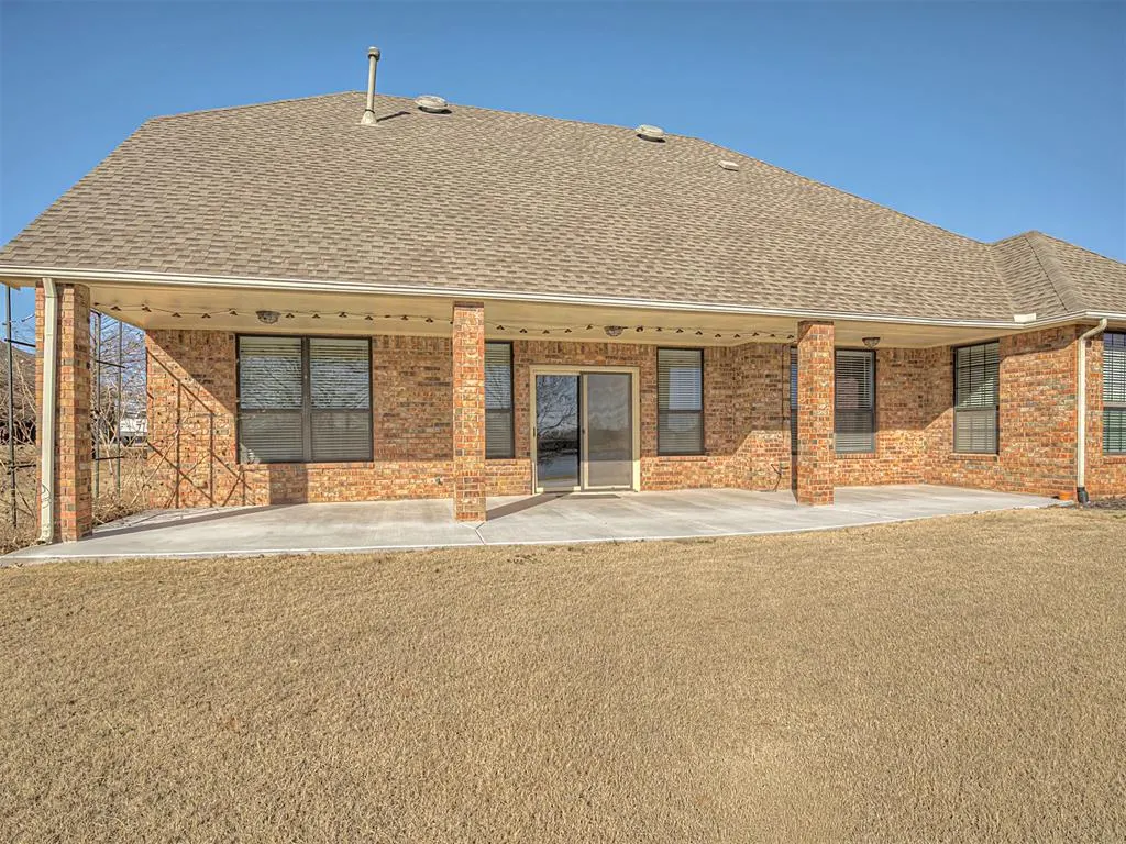 Photo 47 — 3004 Twin Lake Drive, Moore, OK 73165