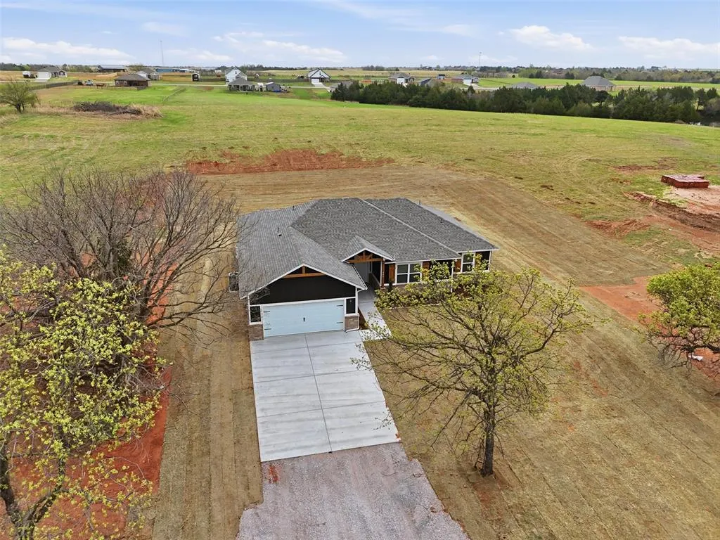 Photo 44 — 545 Cumberland Drive, Guthrie, OK 73044