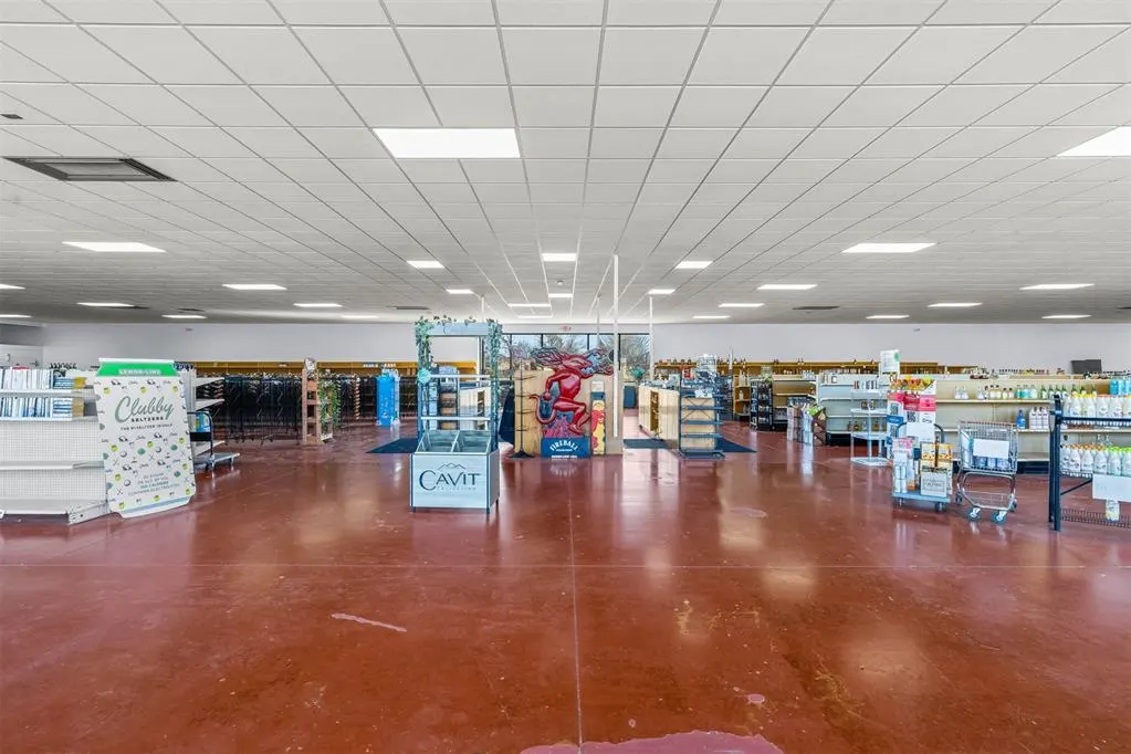 Photo 4 — 1523 Stewart Drive, Chickasha, OK 73018