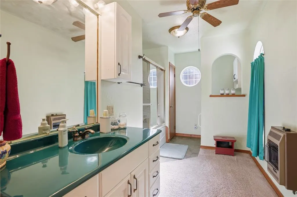 Photo 21 — 329 N Bailey Street, Hobart, OK 73651
