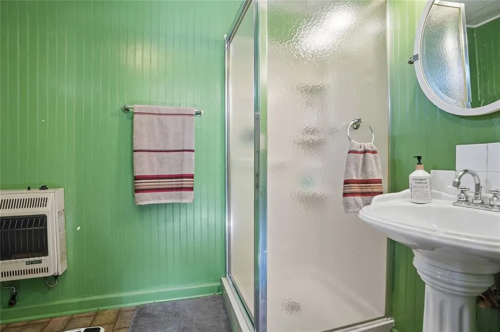 Photo 27 — 329 N Bailey Street, Hobart, OK 73651