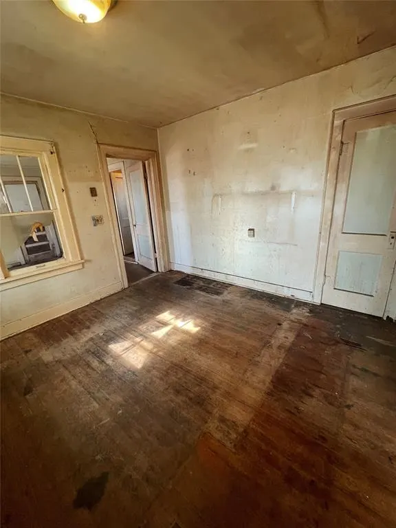 Photo 7 — 325 S 4th Street, Okarche, OK 73762