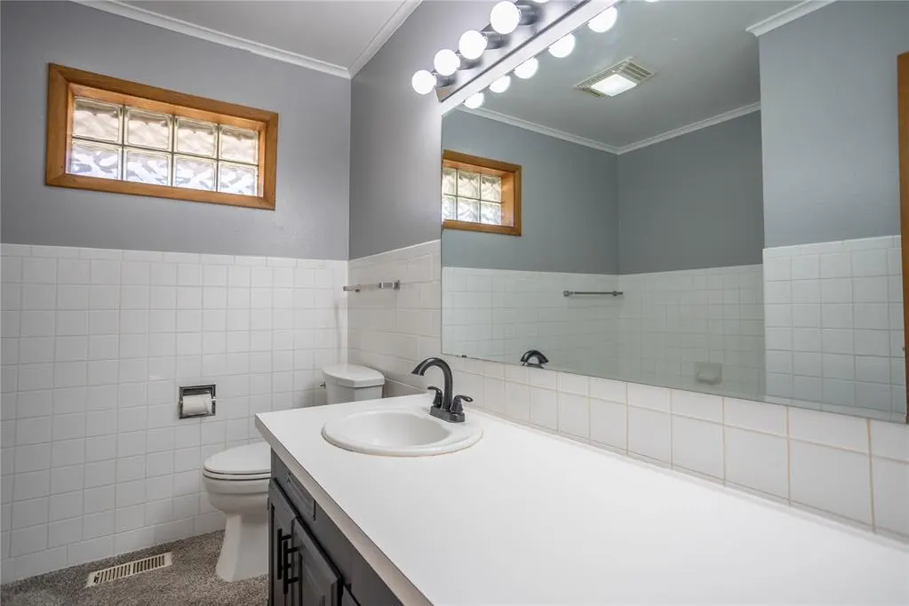 Photo 11 — 401 N Arizona, Weatherford, OK 73096