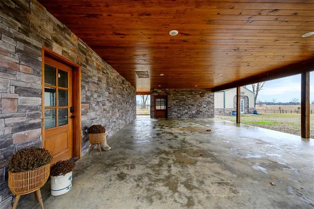Photo 6 — 2539 Rhoden Road, Broken Bow, OK 74728