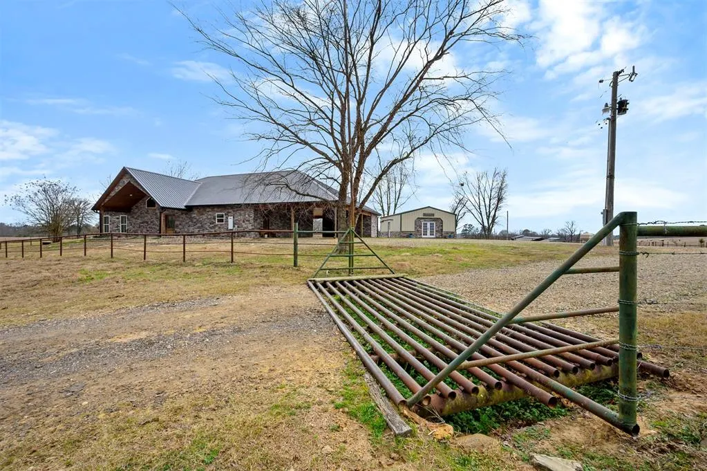 Photo 41 — 2539 Rhoden Road, Broken Bow, OK 74728