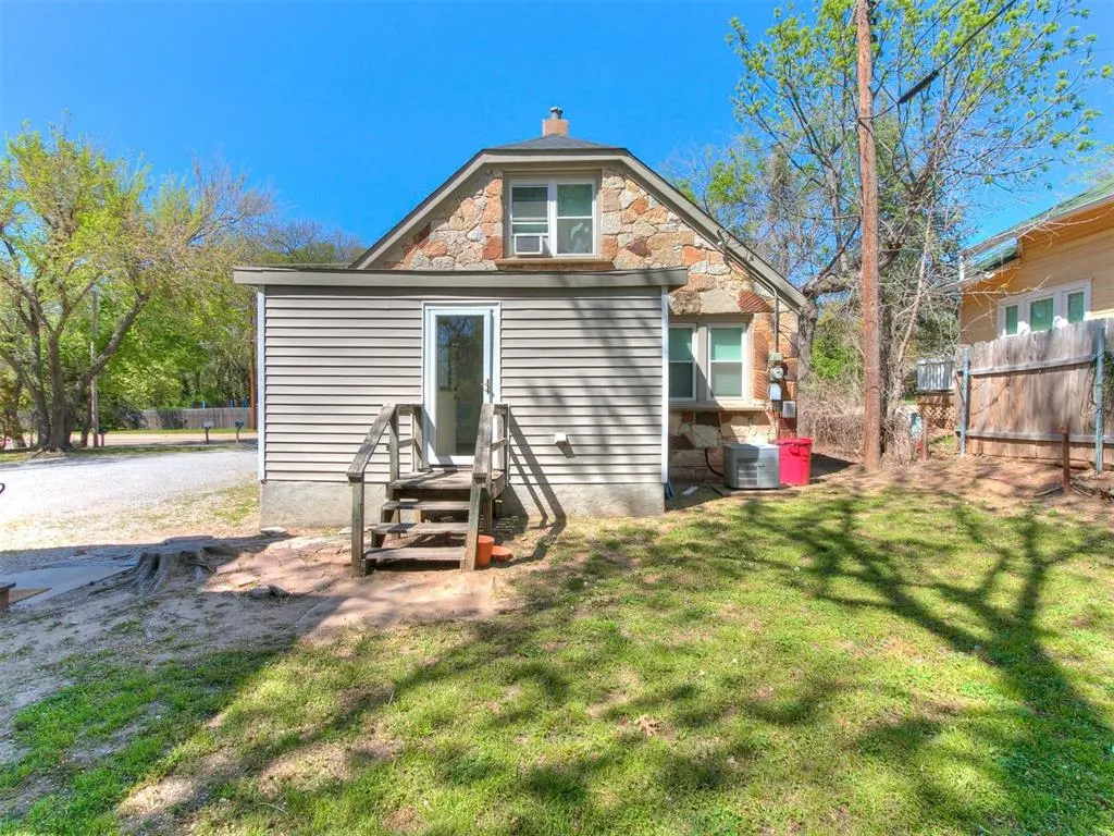 Photo 28 — 734 E Boyd Street, Norman, OK 73071