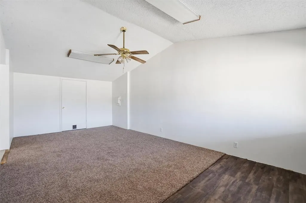 Photo 3 — 212 Iroquois Trail, Burns Flat, OK 73624