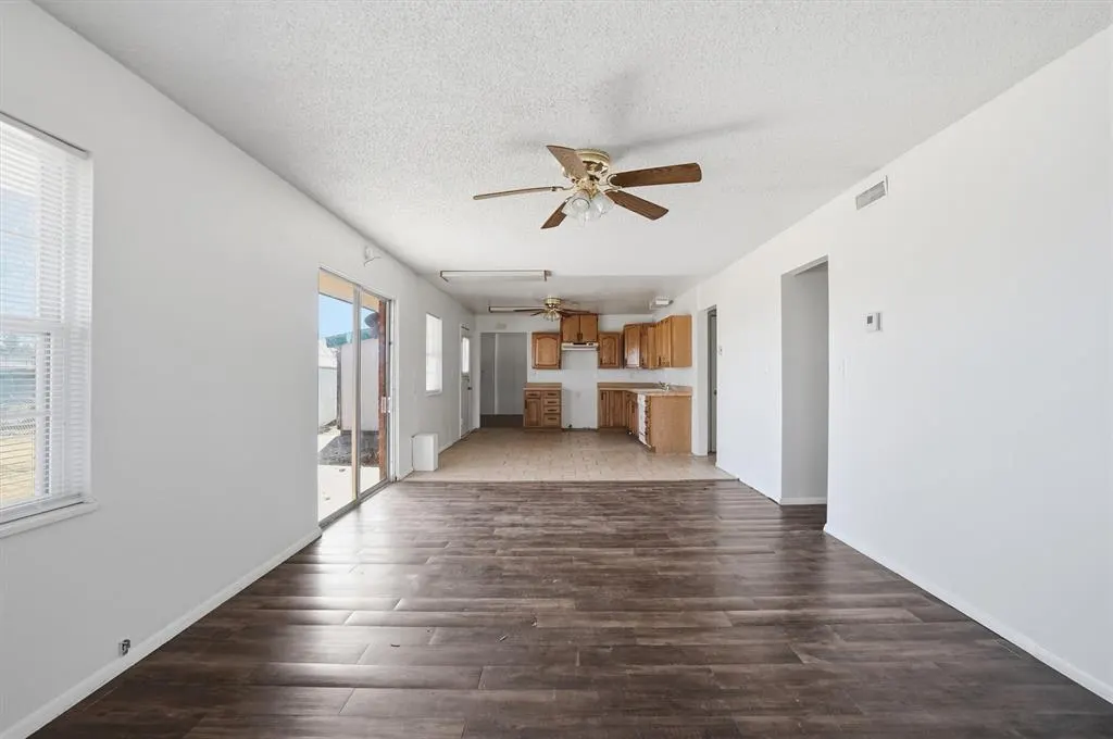 Photo 13 — 212 Iroquois Trail, Burns Flat, OK 73624