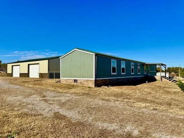 Photo 2 — 1040 County Street 2983, Blanchard, OK 73010