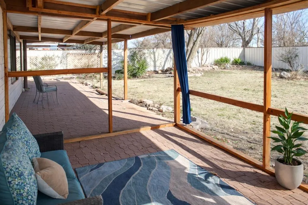 Photo 21 — 5616 Cloverlawn Drive, Oklahoma City, OK 73135