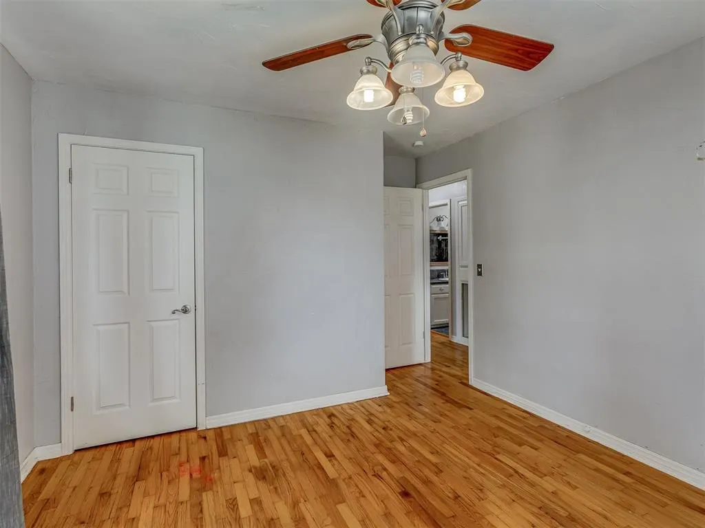 Photo 19 — 300 N Fretz Avenue, Edmond, OK 73003
