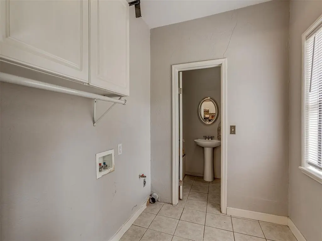 Photo 23 — 300 N Fretz Avenue, Edmond, OK 73003