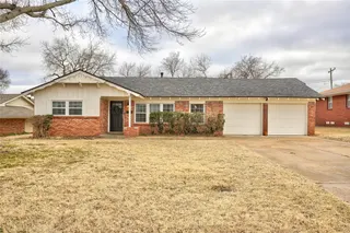 Sold home at 208 Country Club Terrace