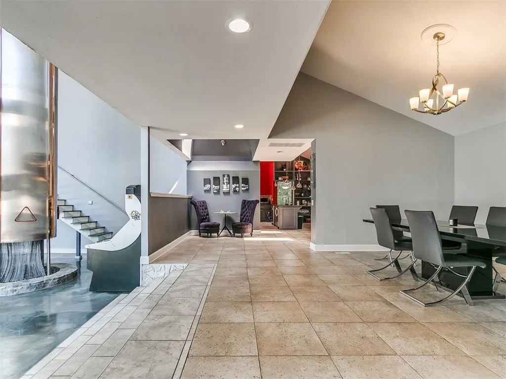 Photo 11 — 913 Oak Tree Drive, Edmond, OK 73025