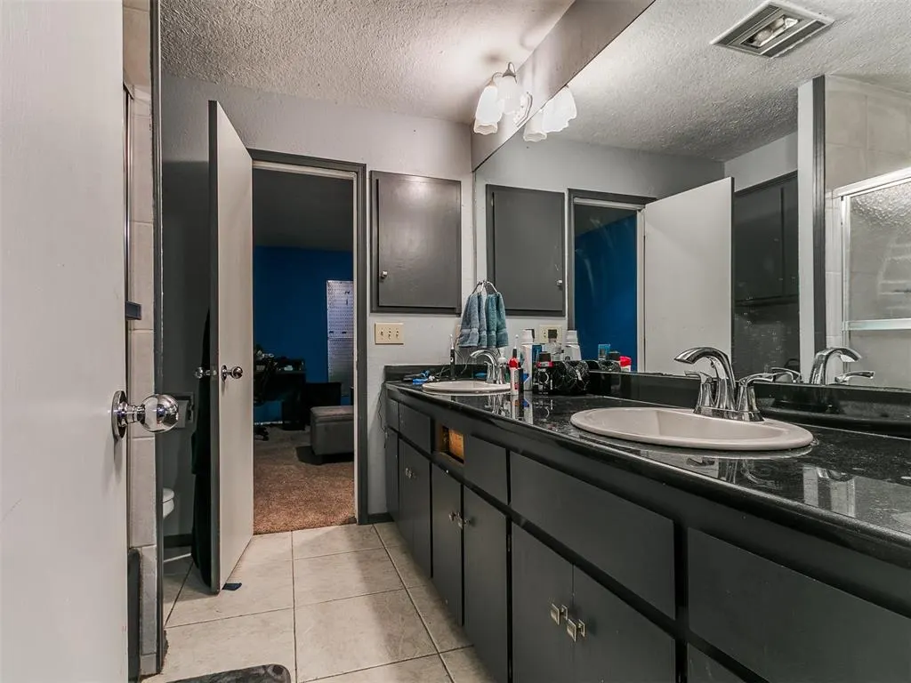 Photo 40 — 913 Oak Tree Drive, Edmond, OK 73025
