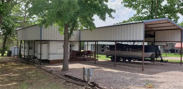Photo 7 — 20 Cedar North, Sulphur, OK 73086