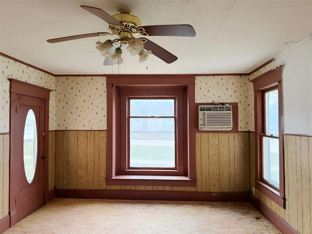 Photo 8 — 811 7th Street, Pawnee, OK 74058