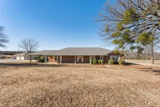 Sold home at 343753 Jeanne Creek Road