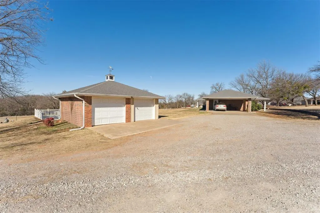 Photo 38 — 343753 Jeanne Creek Road, Meeker, OK 74855
