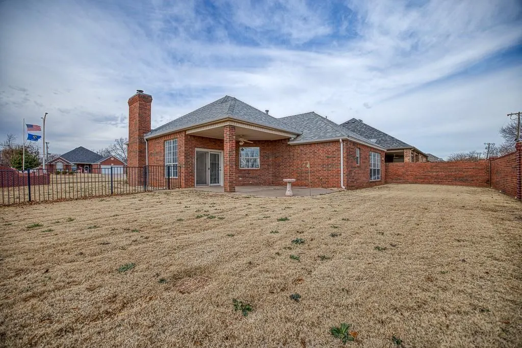Photo 31 — 1219 Regency Court, Kingfisher, OK 73750