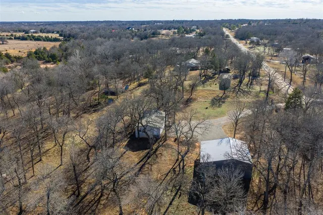 Photo 8 — 19573 W Juanita Lane, Tecumseh, OK 74873