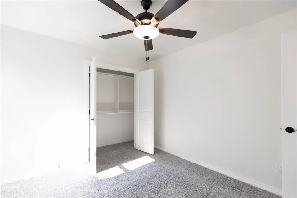 Photo 15 — 9209 NW 86th Street, Yukon, OK 73099