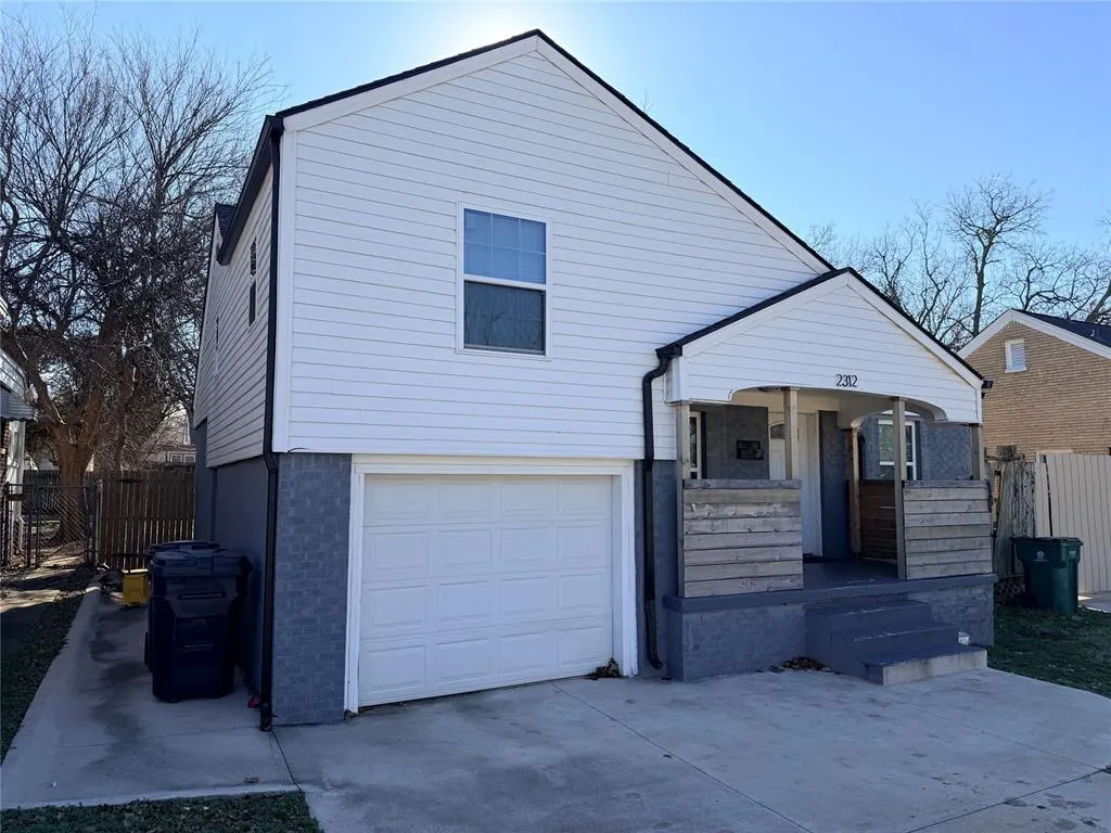 Photo 3 — 2312 Cashion Place, Oklahoma City, OK 73112