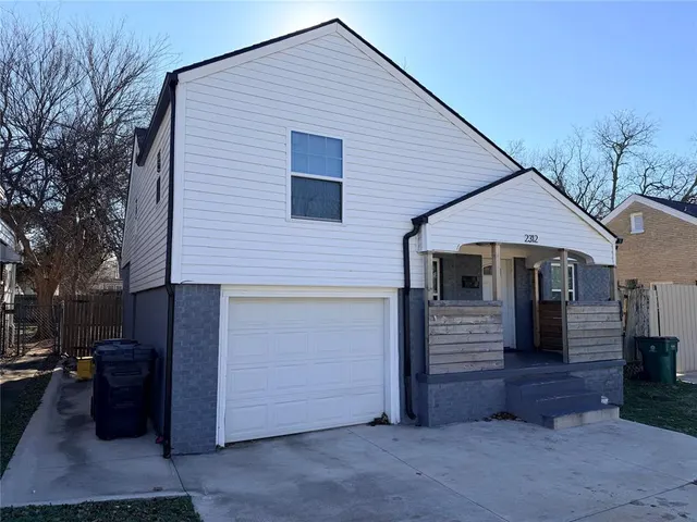 Photo 3 — 2312 Cashion Place, Oklahoma City, OK 73112