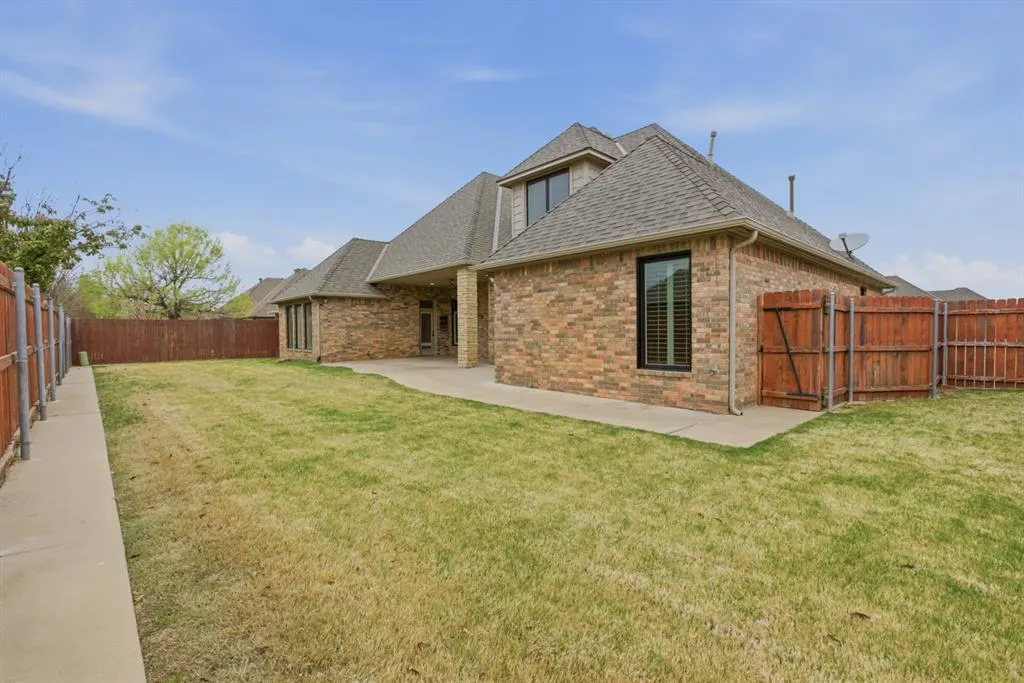 Photo 44 — 2808 SW 138th Street, Oklahoma City, OK 73170