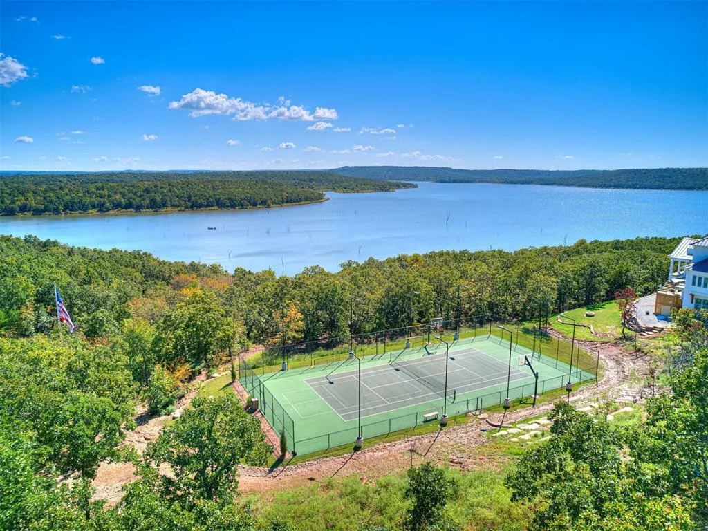 Photo 33 — 133 Lower Greenway, Carlton Landing, OK 74432