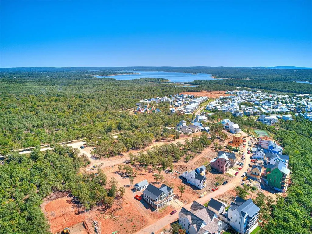 Photo 22 — 129 Lower Greenway, Carlton Landing, OK 74432