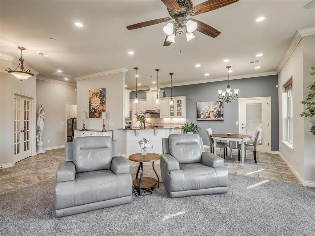 Photo 12 — 13028 Jasmine Lane, Oklahoma City, OK 73142