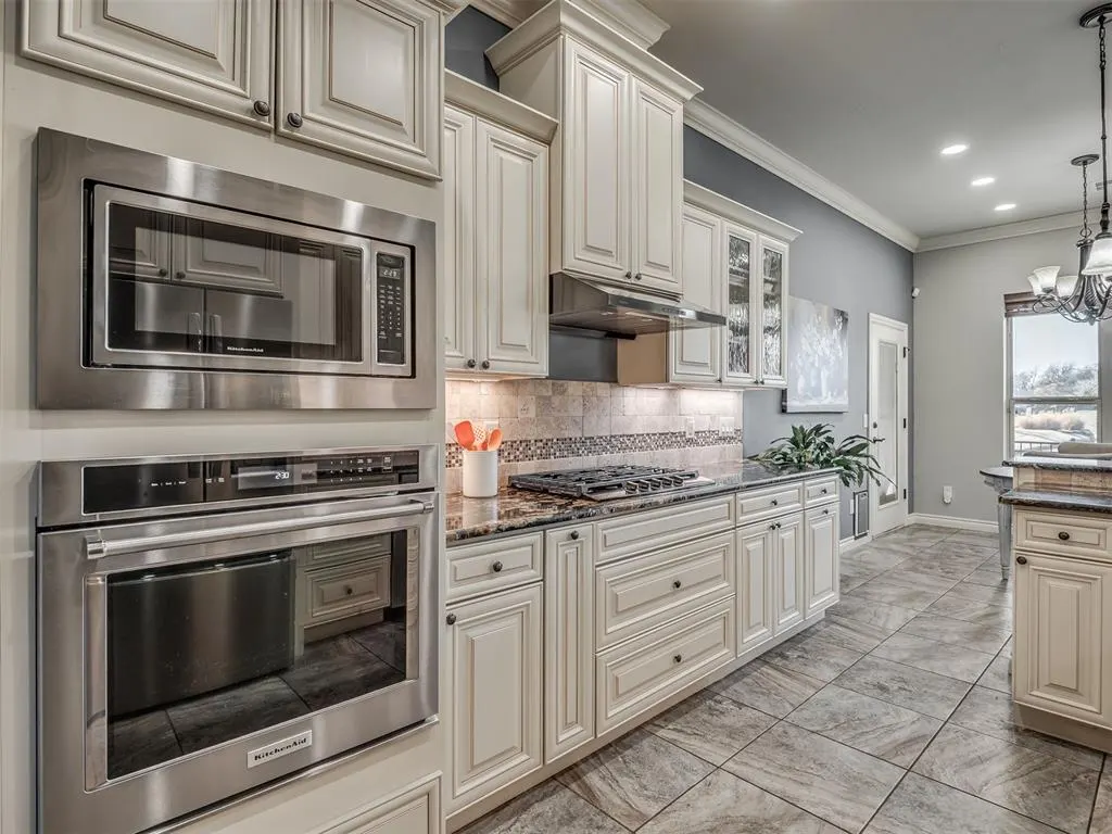 Photo 17 — 13028 Jasmine Lane, Oklahoma City, OK 73142