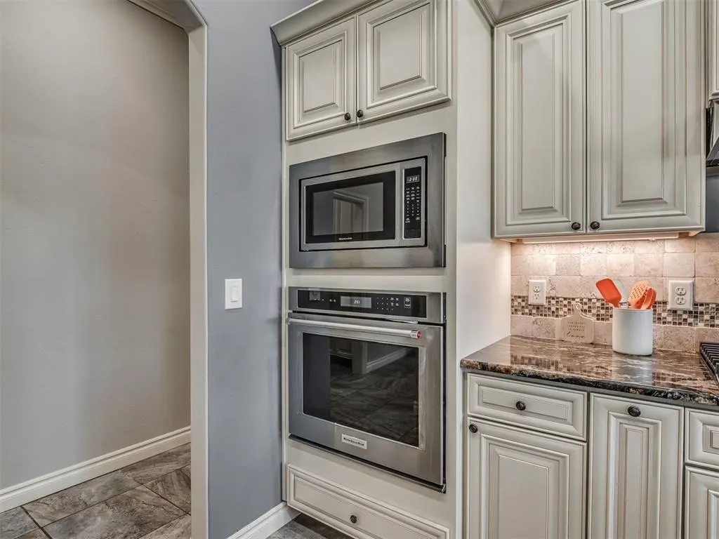 Photo 20 — 13028 Jasmine Lane, Oklahoma City, OK 73142