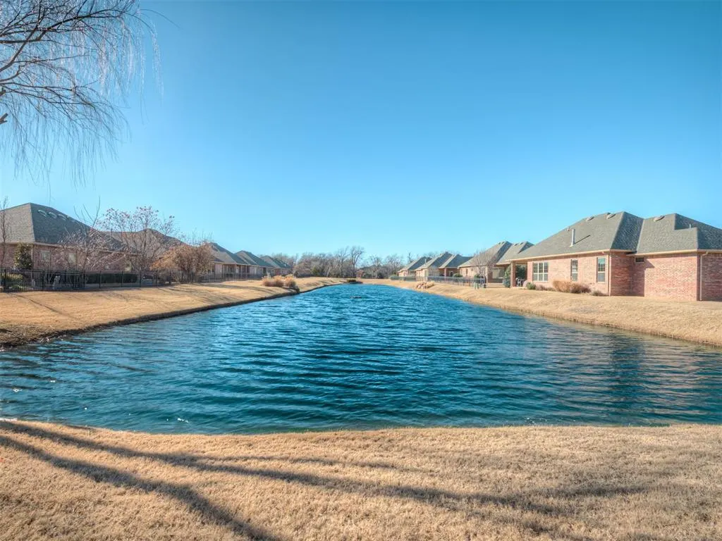 Photo 2 — 13028 Jasmine Lane, Oklahoma City, OK 73142